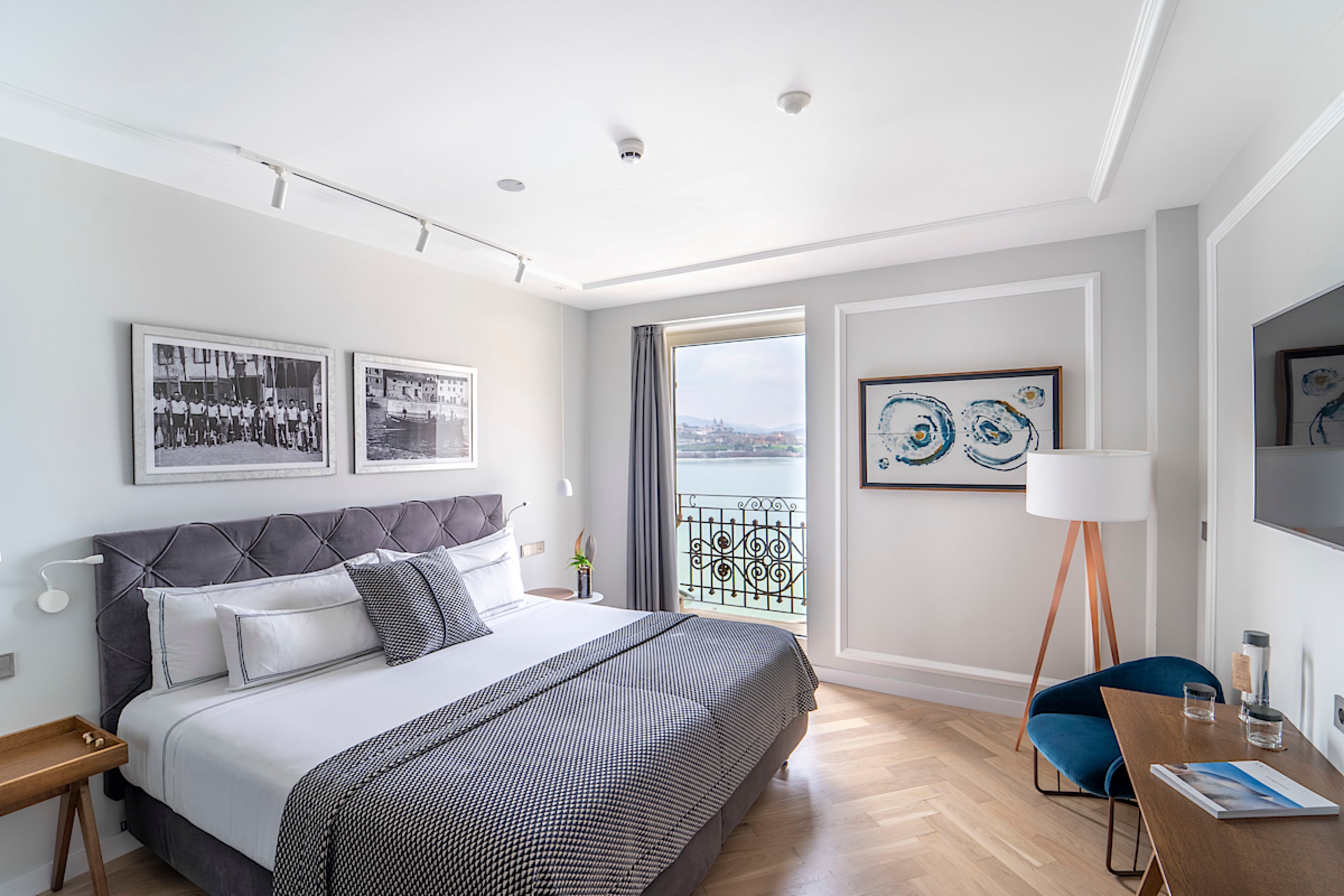 Premium Sea View Room