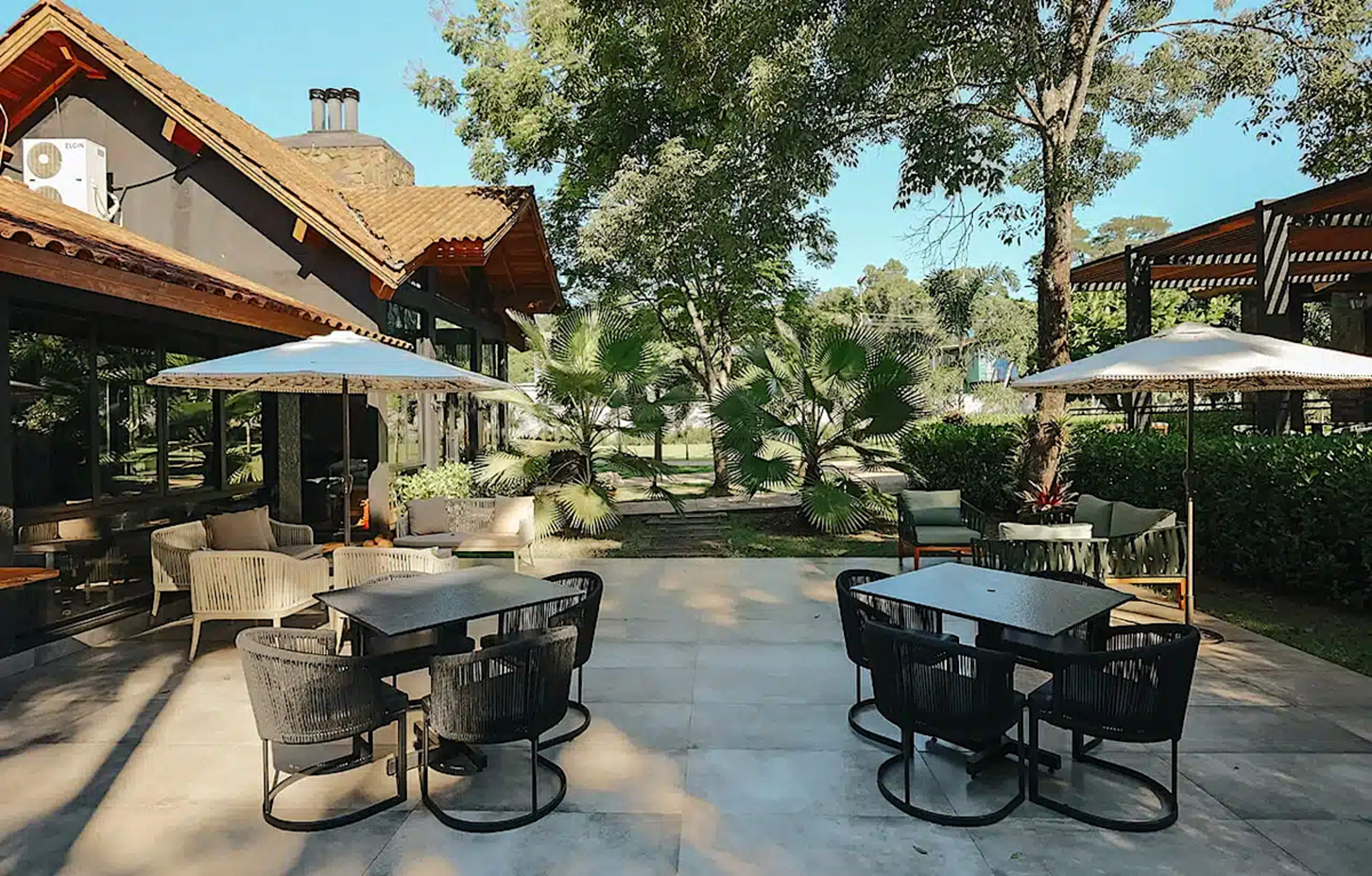 Garden & Terrace