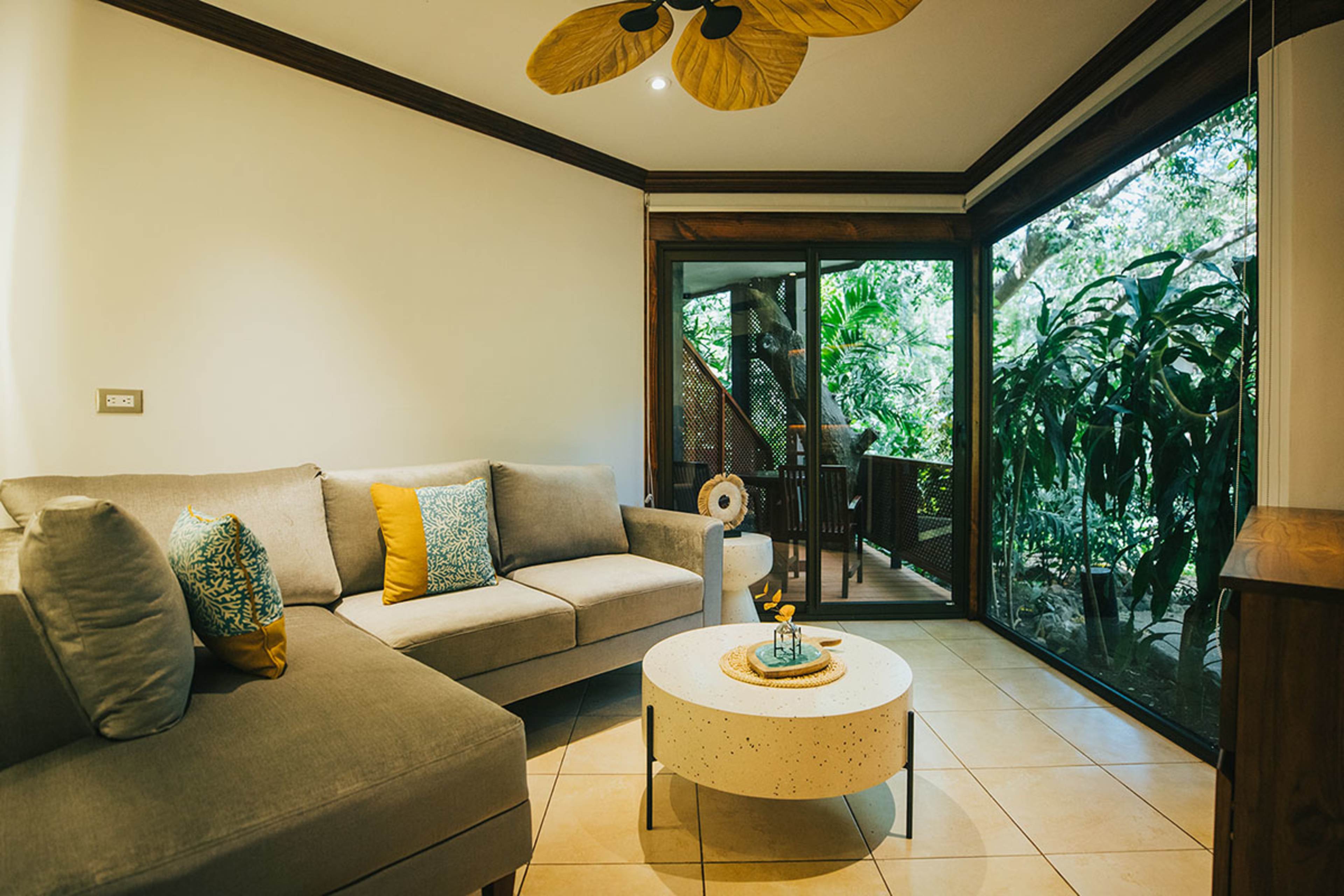 Tropical Suite