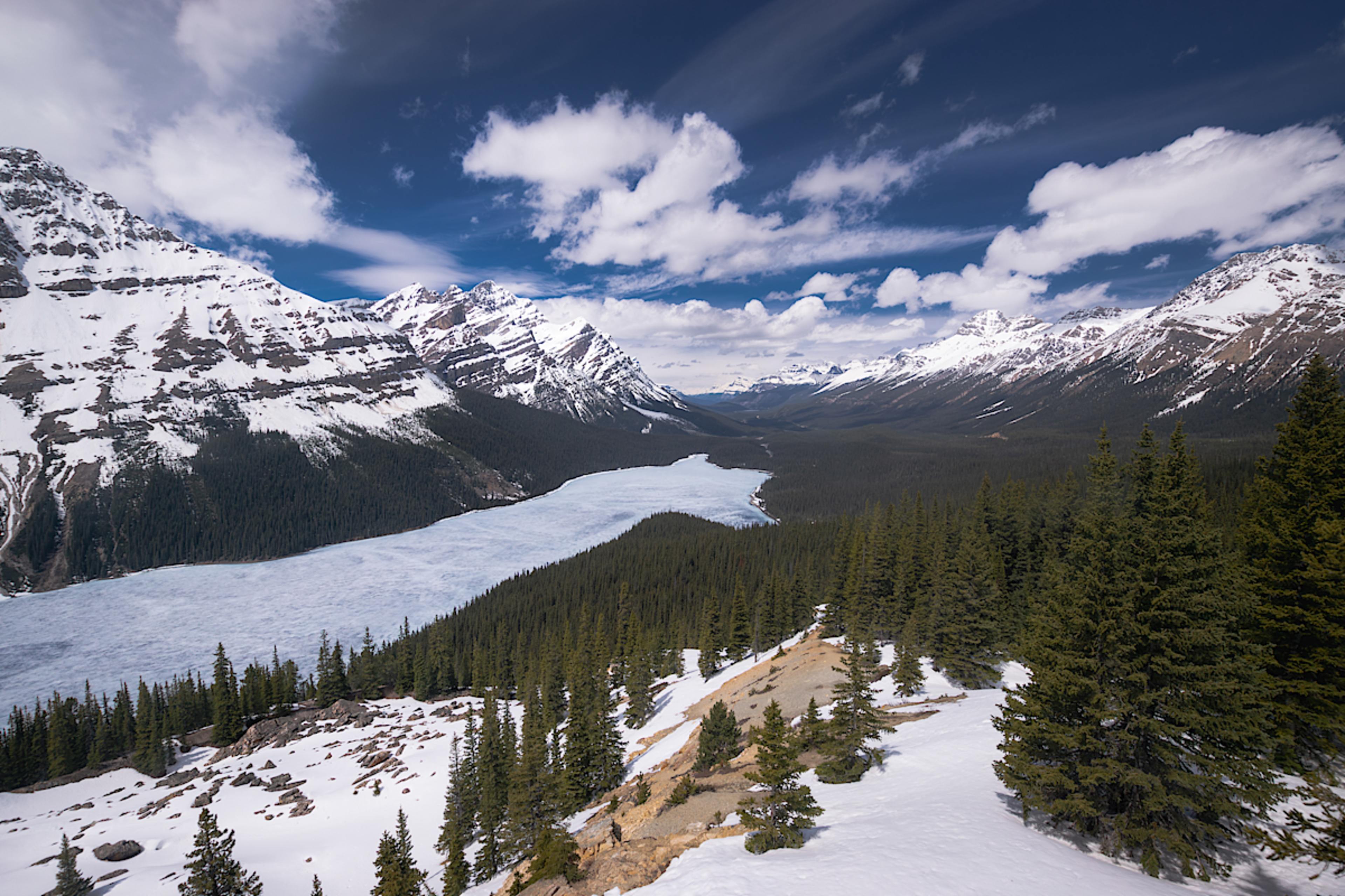 Peyto Lake in Winter