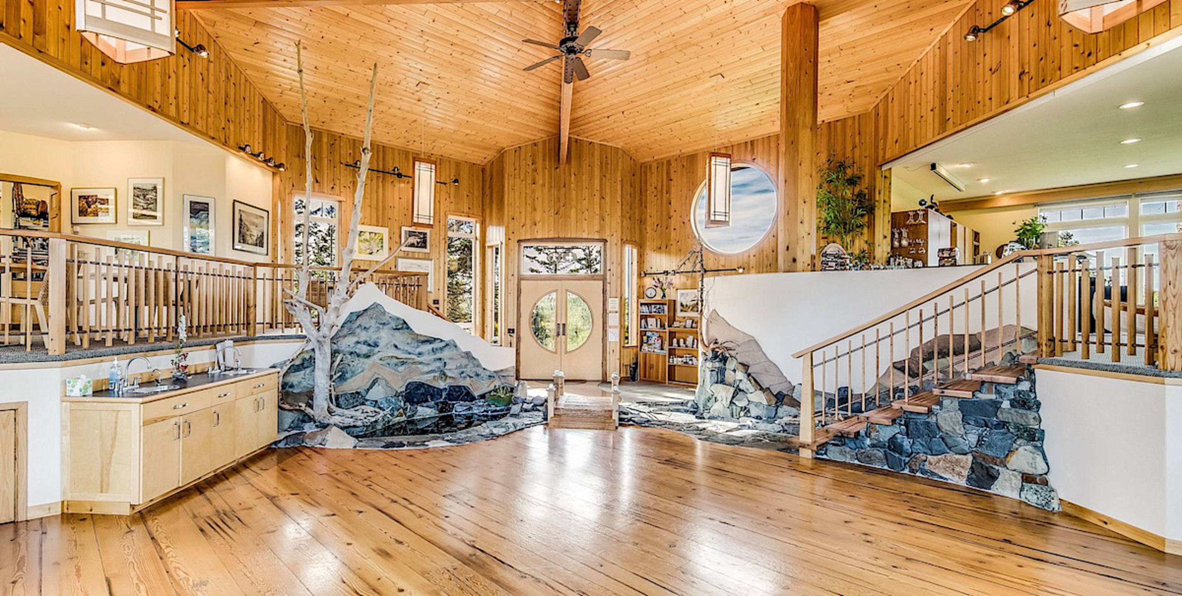 Main Lodge Lobby