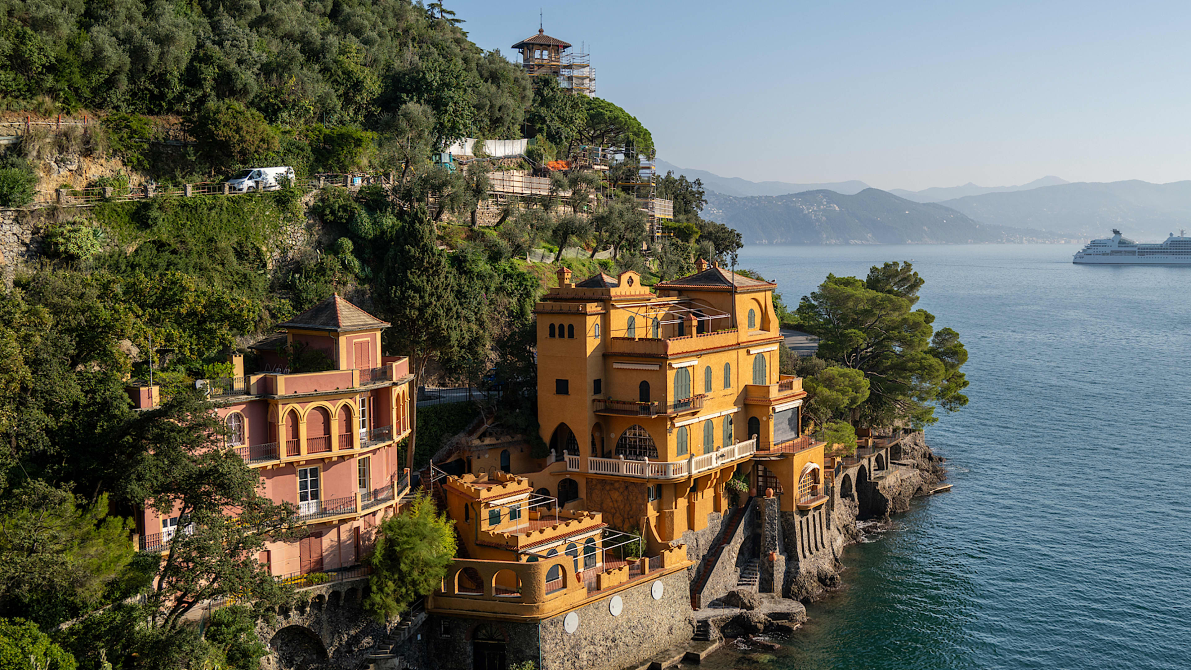 TAILOR-MADE LUXURY MEDITERRANEAN CRUISES