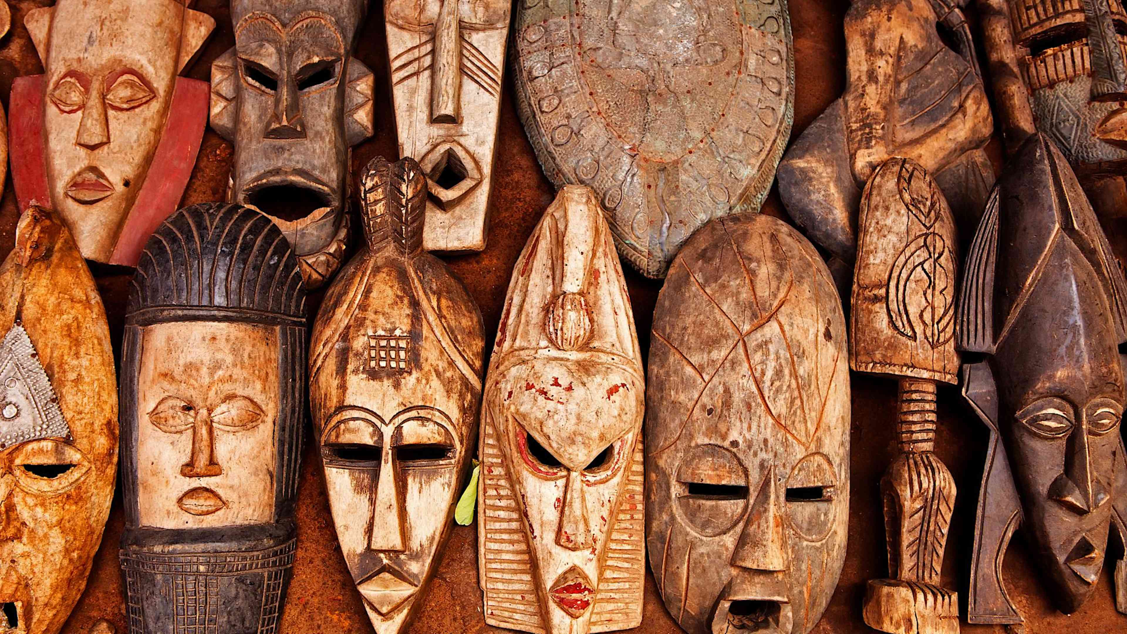 Explore Ghana with private guides and a tailor-made itinerary.