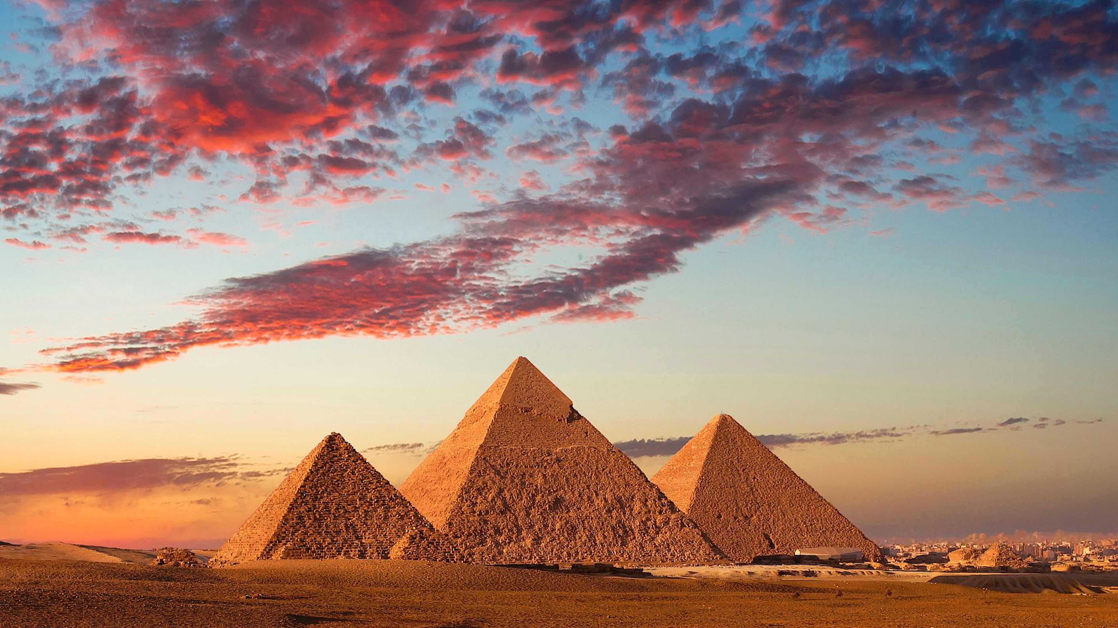 Explore Egypt & The Middle East with private guides and a tailor-made itinerary.