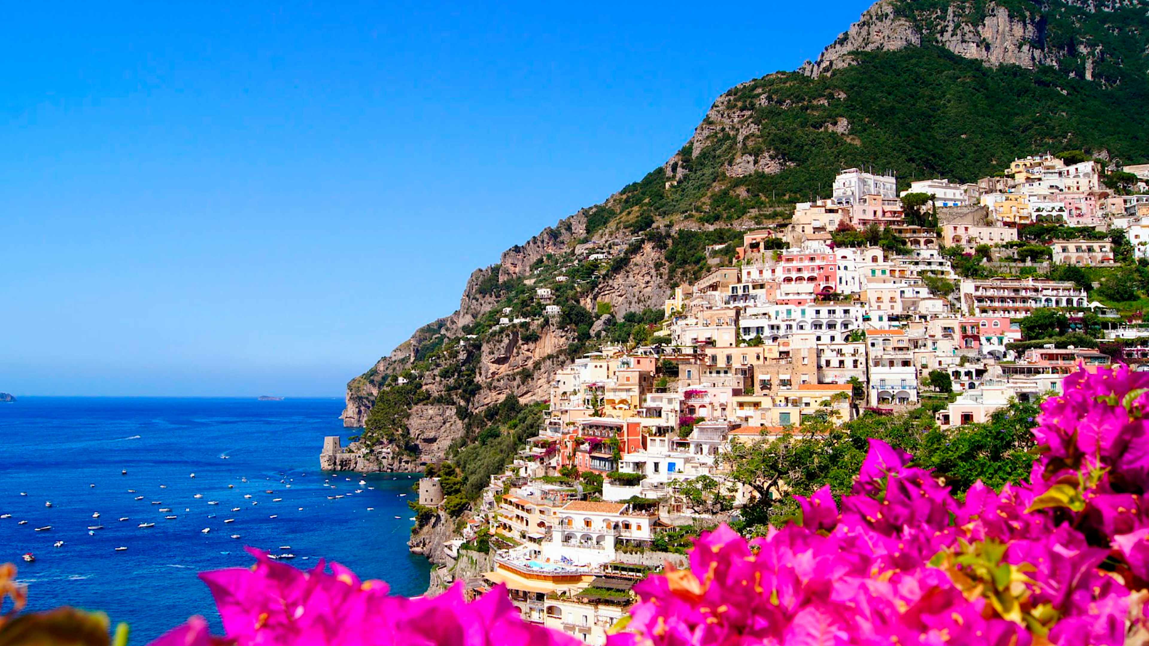 Explore Amalfi Coast & Italy with private guides and a tailor-made itinerary.