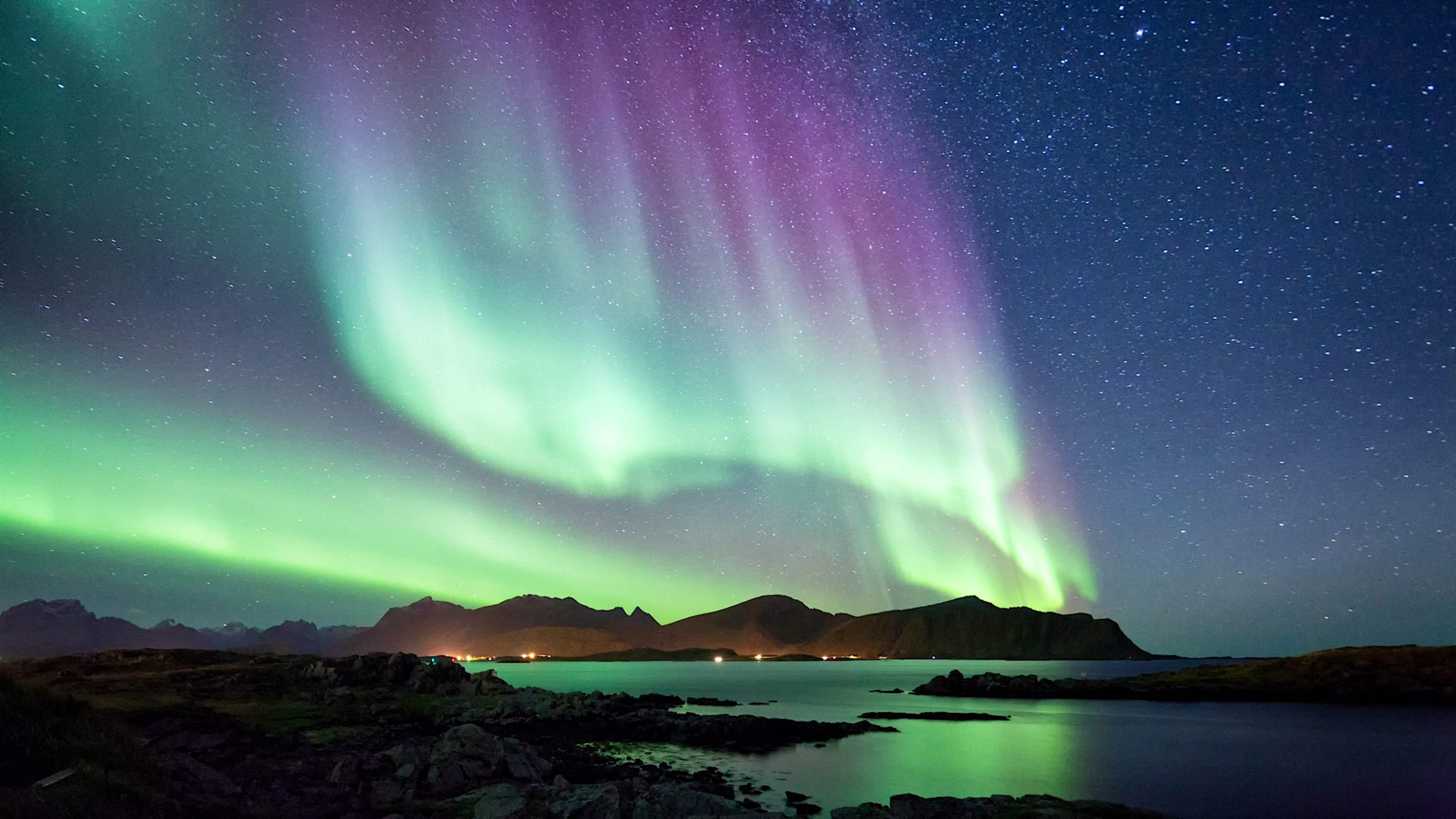 Explore Norway & the Northern Lights with private guides and a tailor-made itinerary.