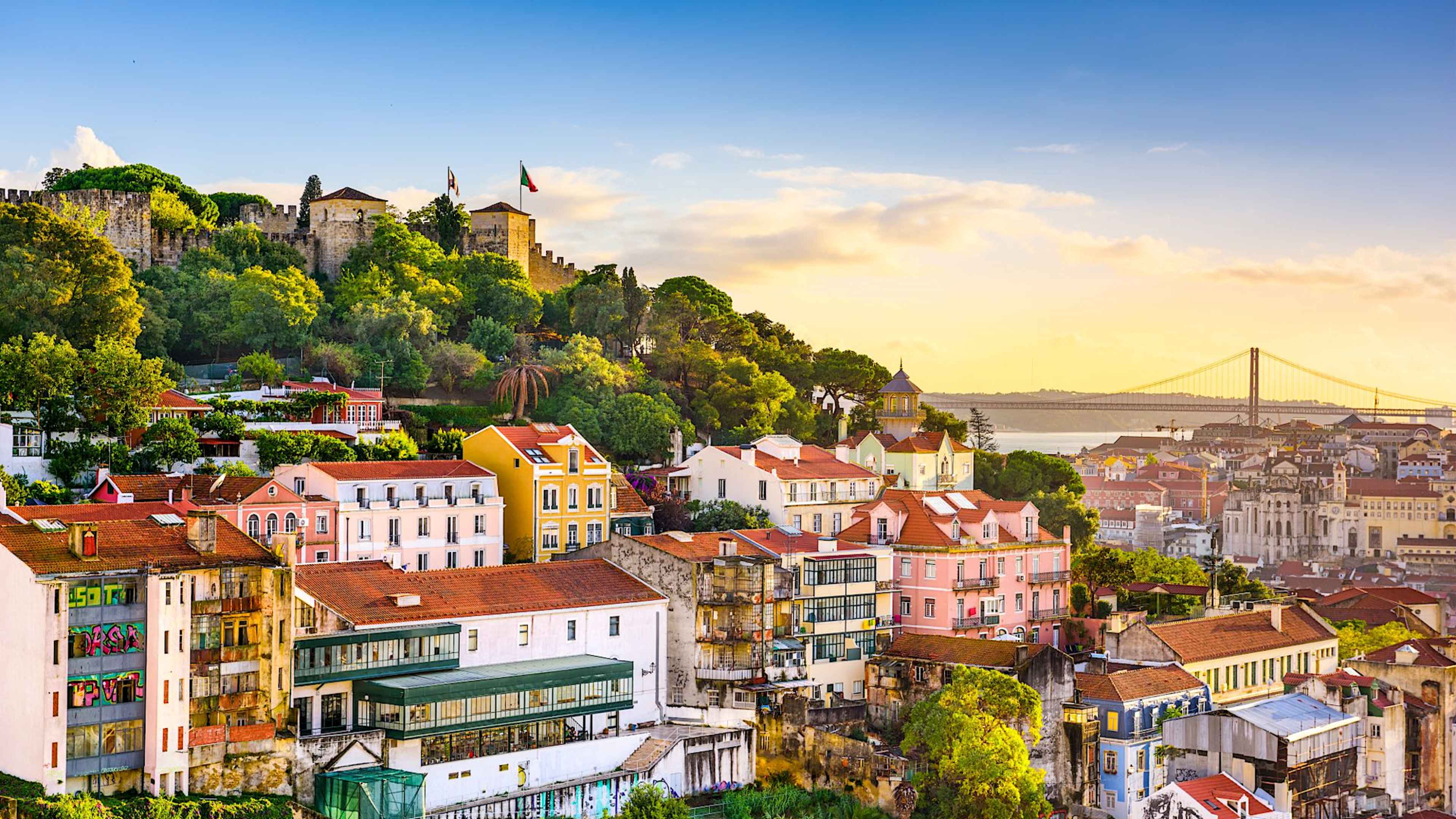 Explore Spain & Portugal with private guides and a tailor-made itinerary.