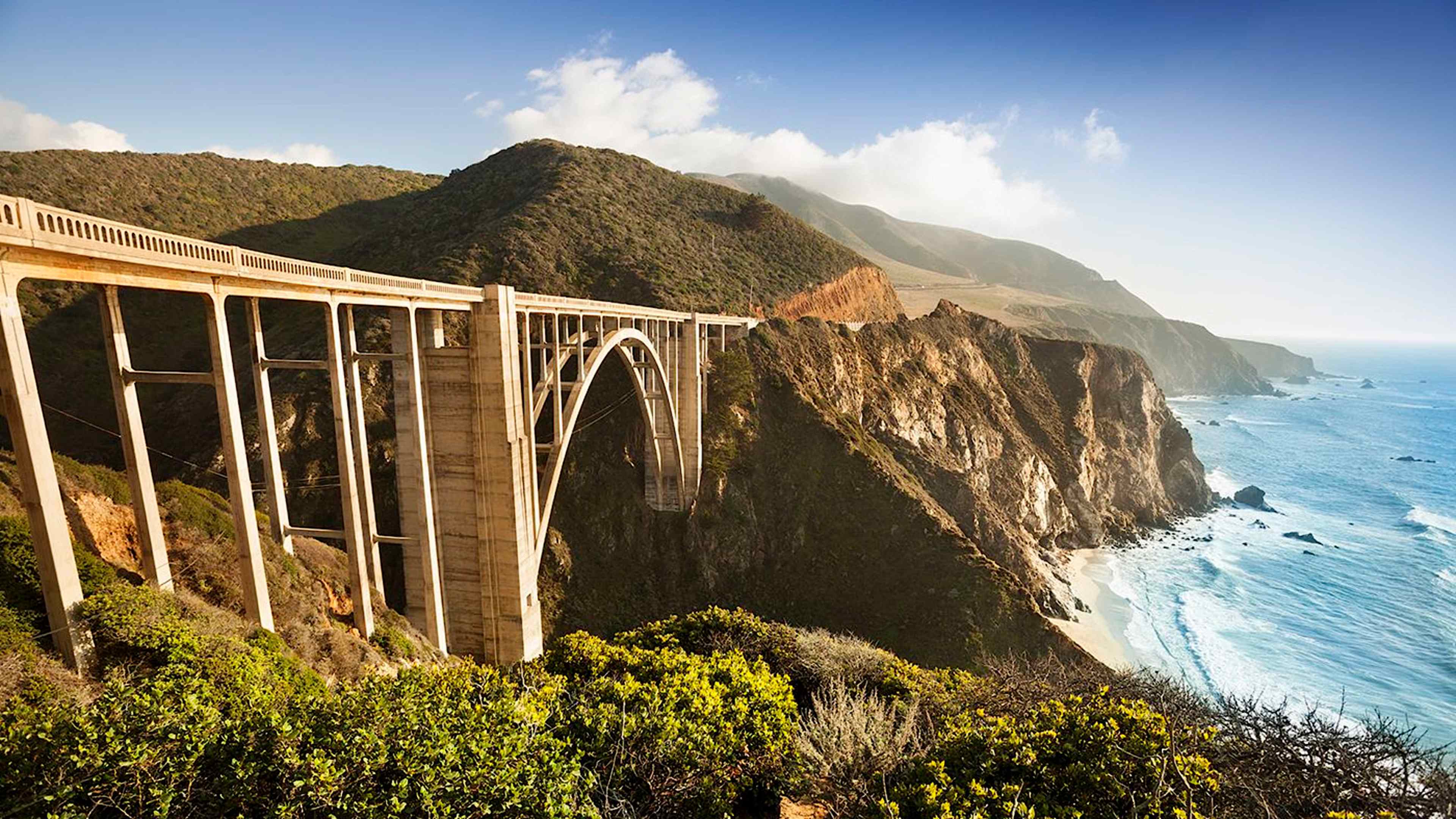 Explore California with private guides and a tailor-made itinerary.