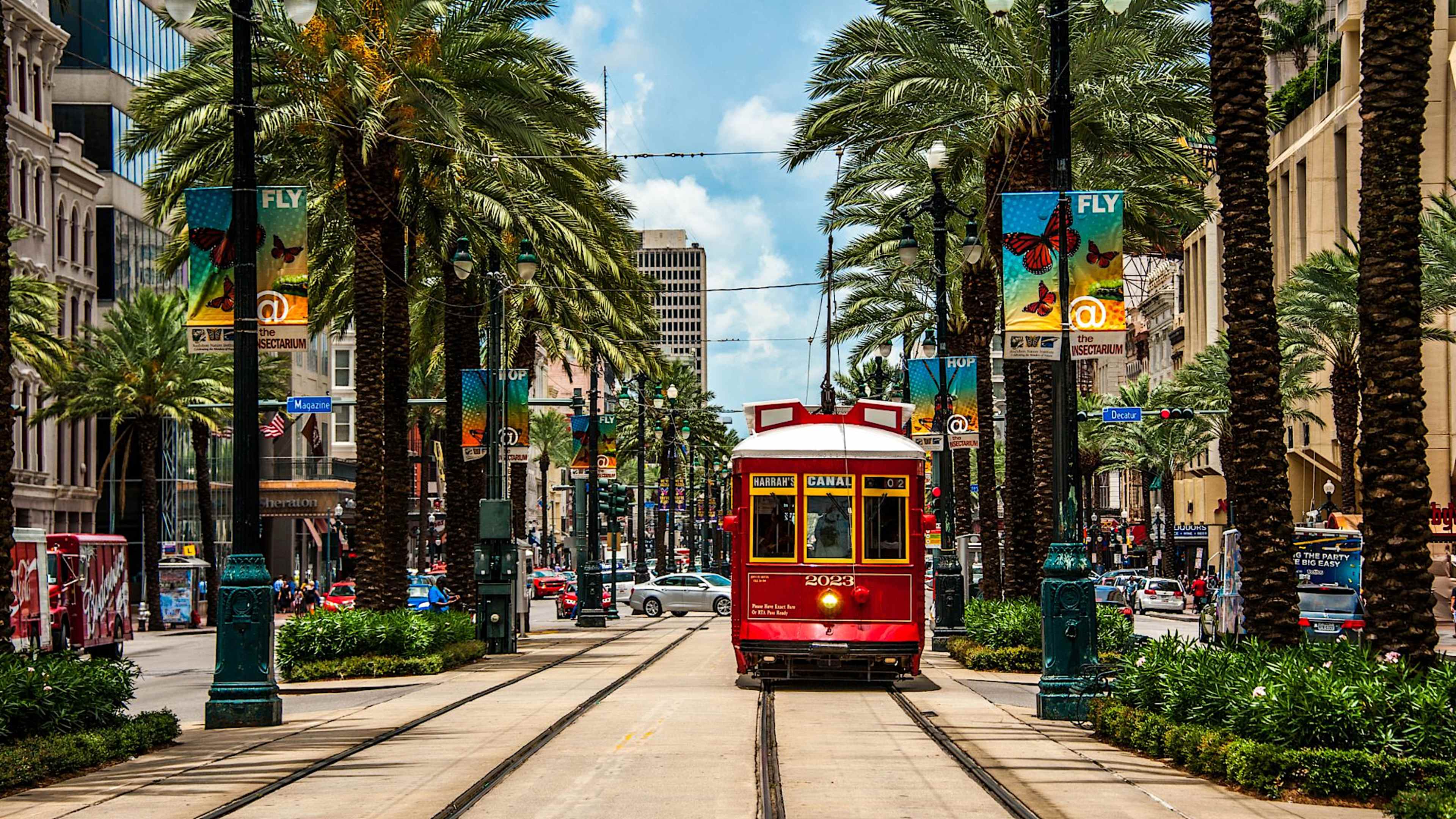 Explore New Orleans with private guides and a tailor-made itinerary.