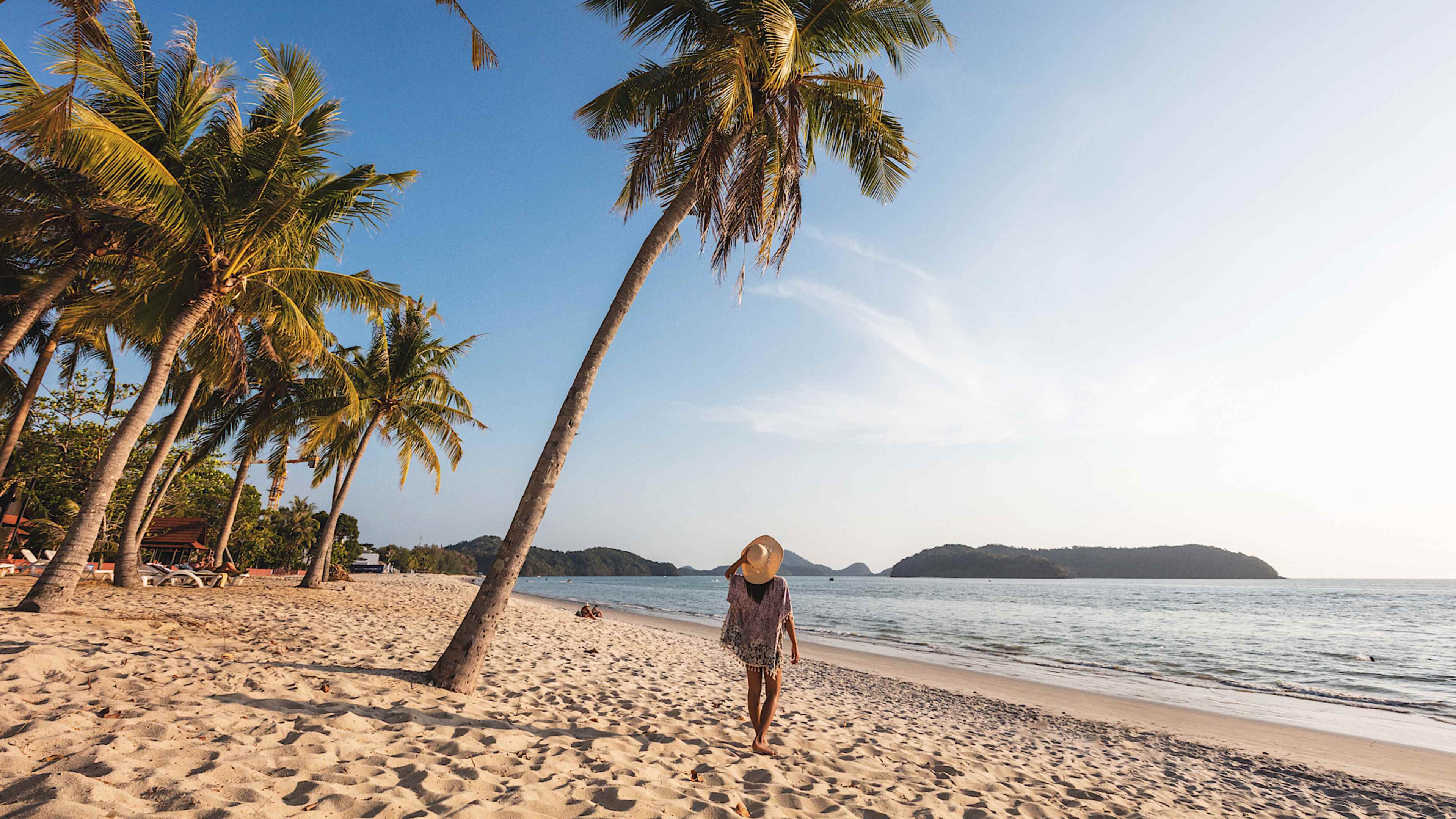 Explore Malaysia with private guides and a tailor-made itinerary.