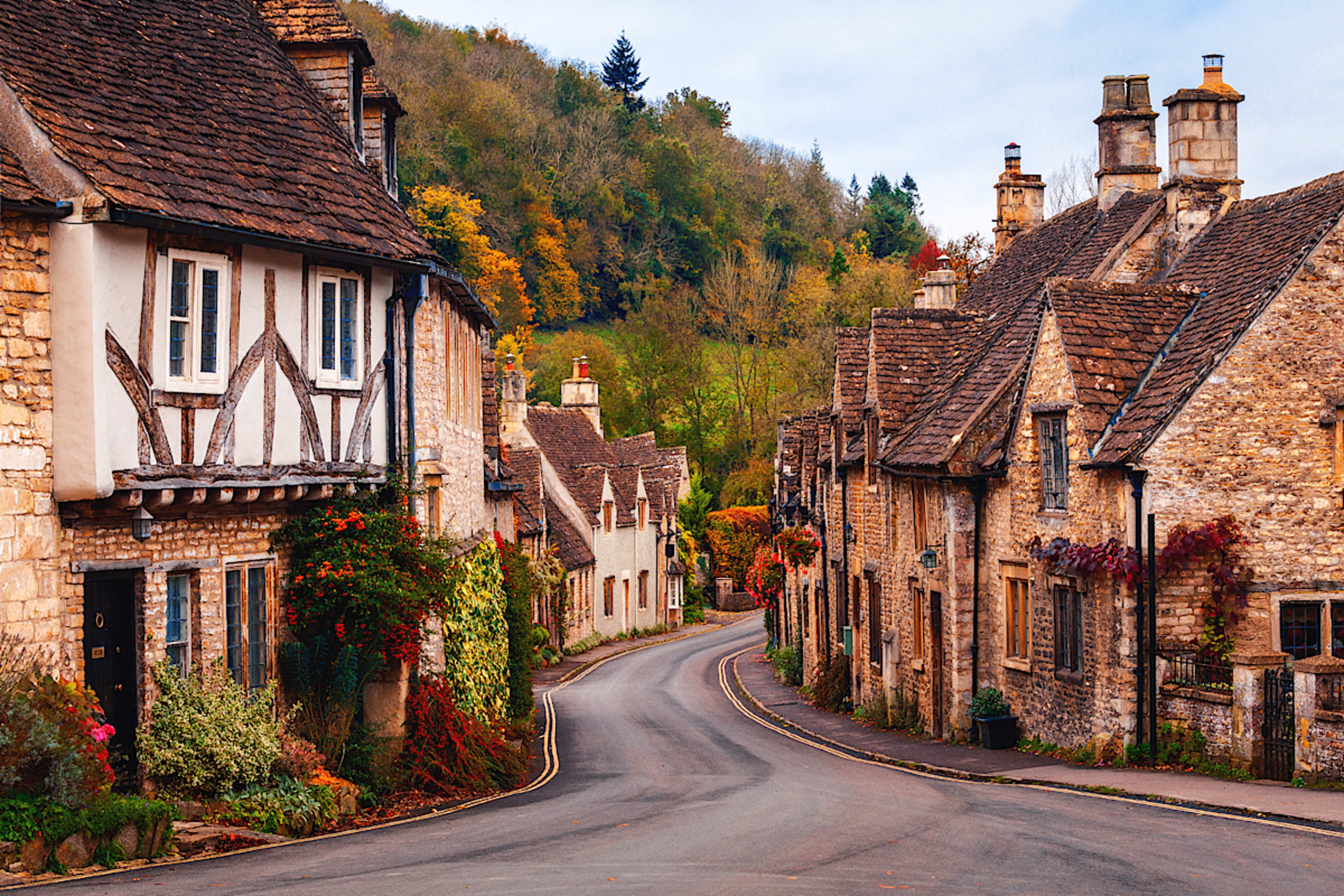 Ancient Roman Wonders Amid England’s Elegant Streets