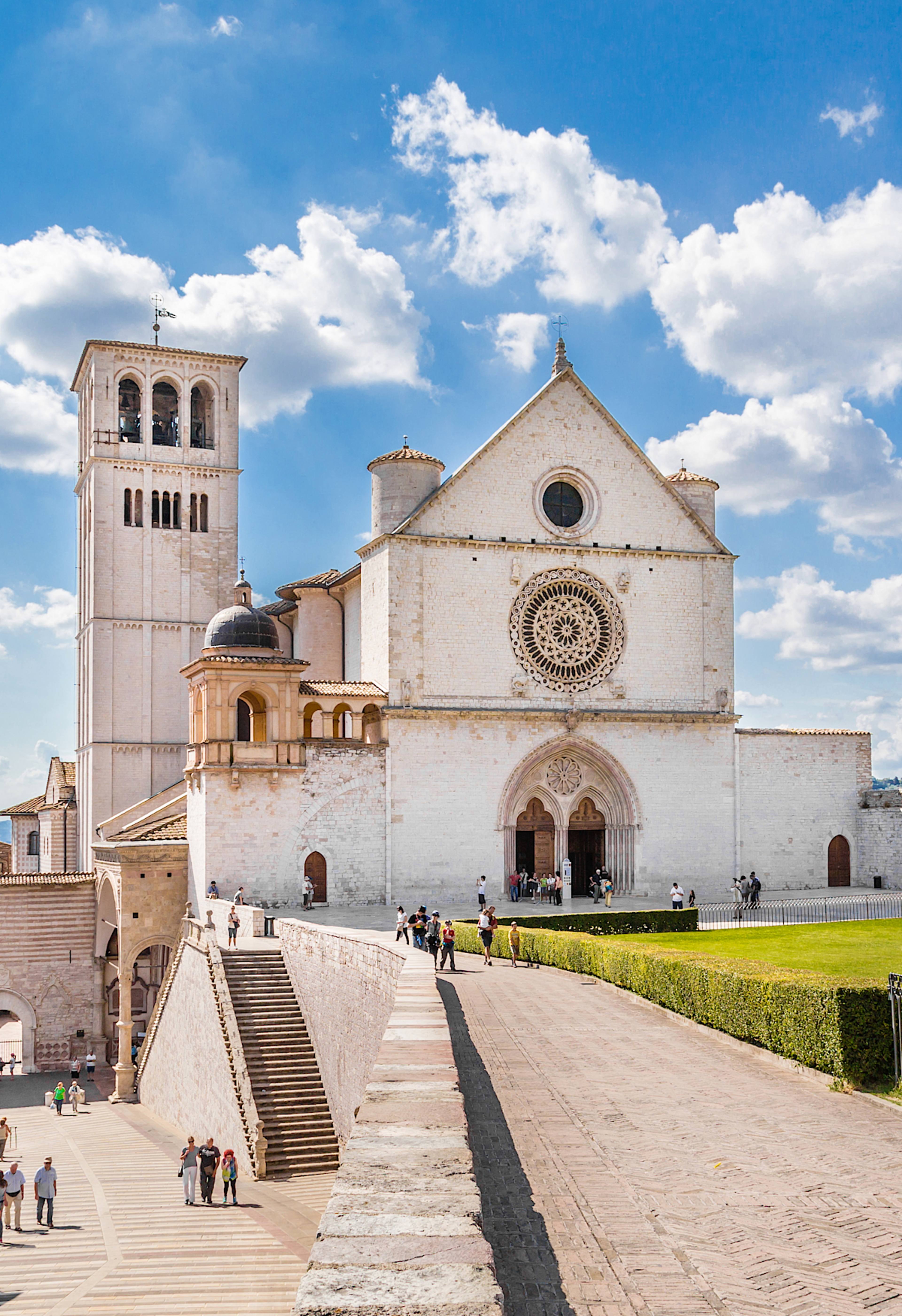 bluejayphoto Rolling Hills, Medieval Towns & Tranquil Countryside
