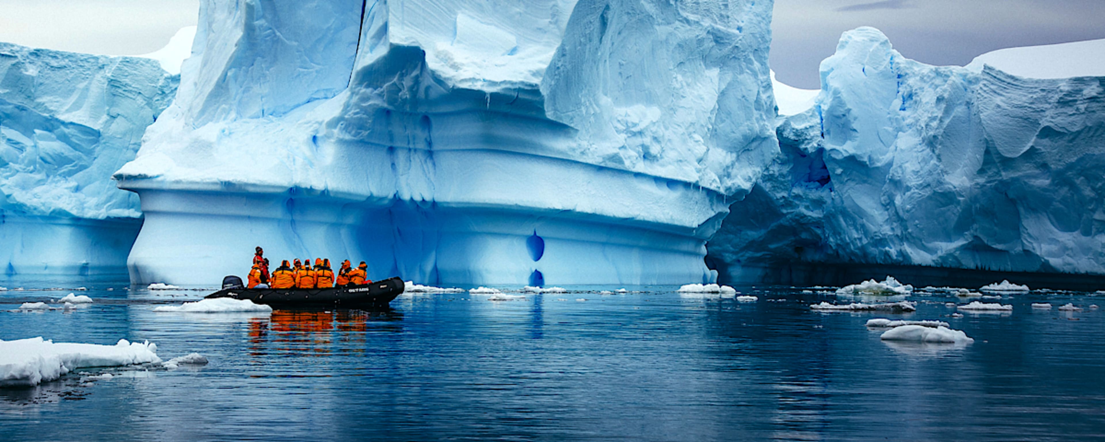 TAILOR-MADE LUXURY ANTARCTICA CRUISES
