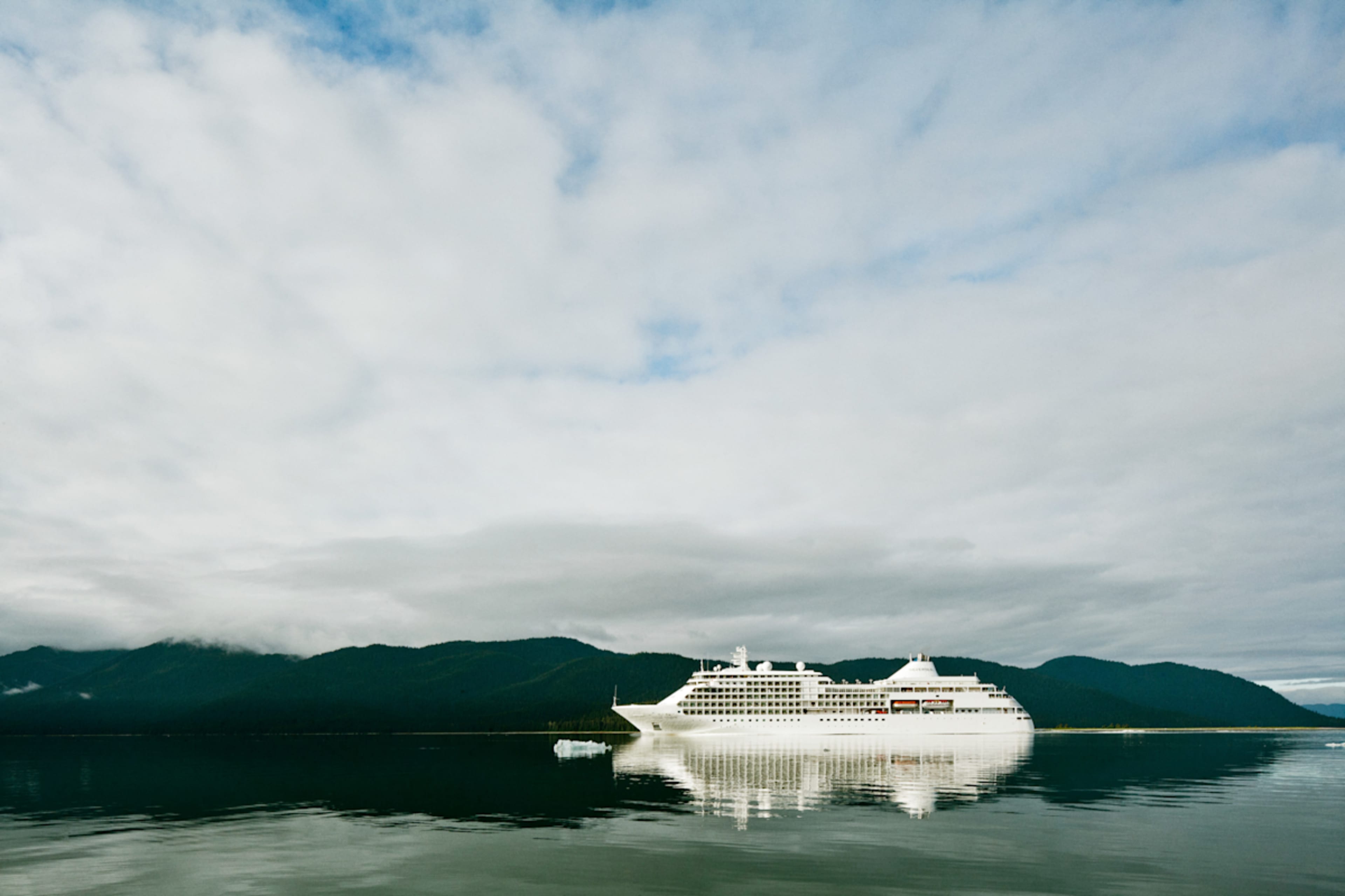 Paul Souders LET US PLAN YOUR PERFECT CRUISE
