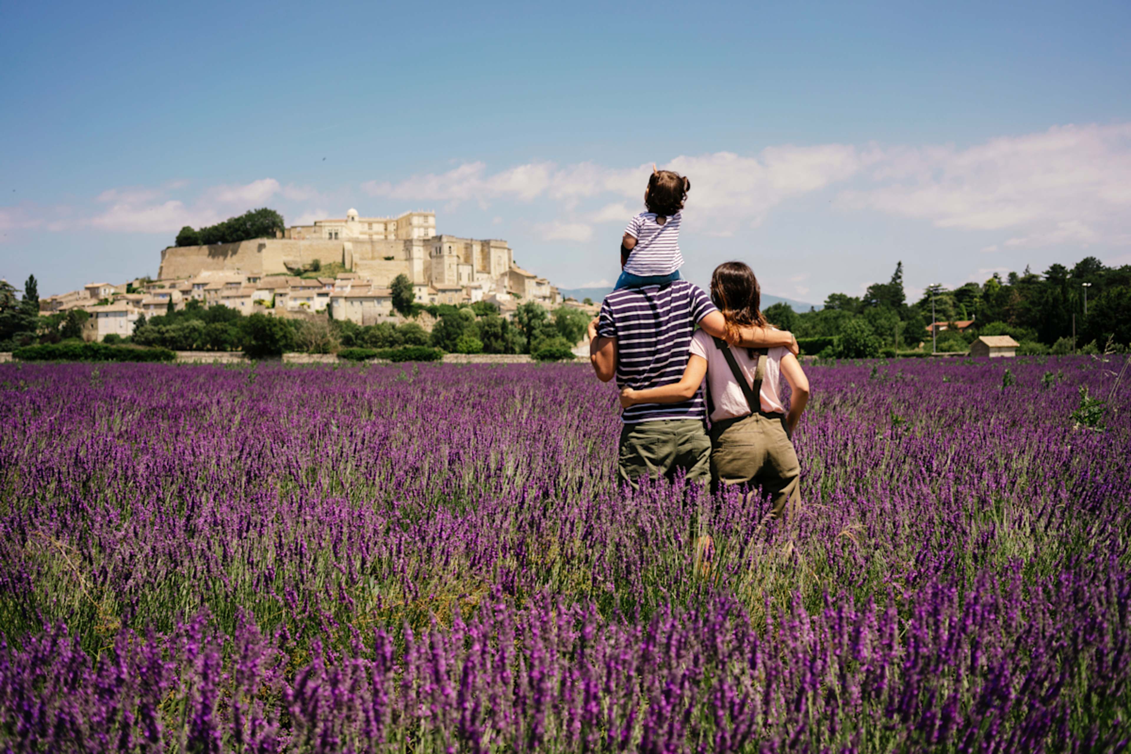 DISCOVER ANCESTRAL TRAVEL