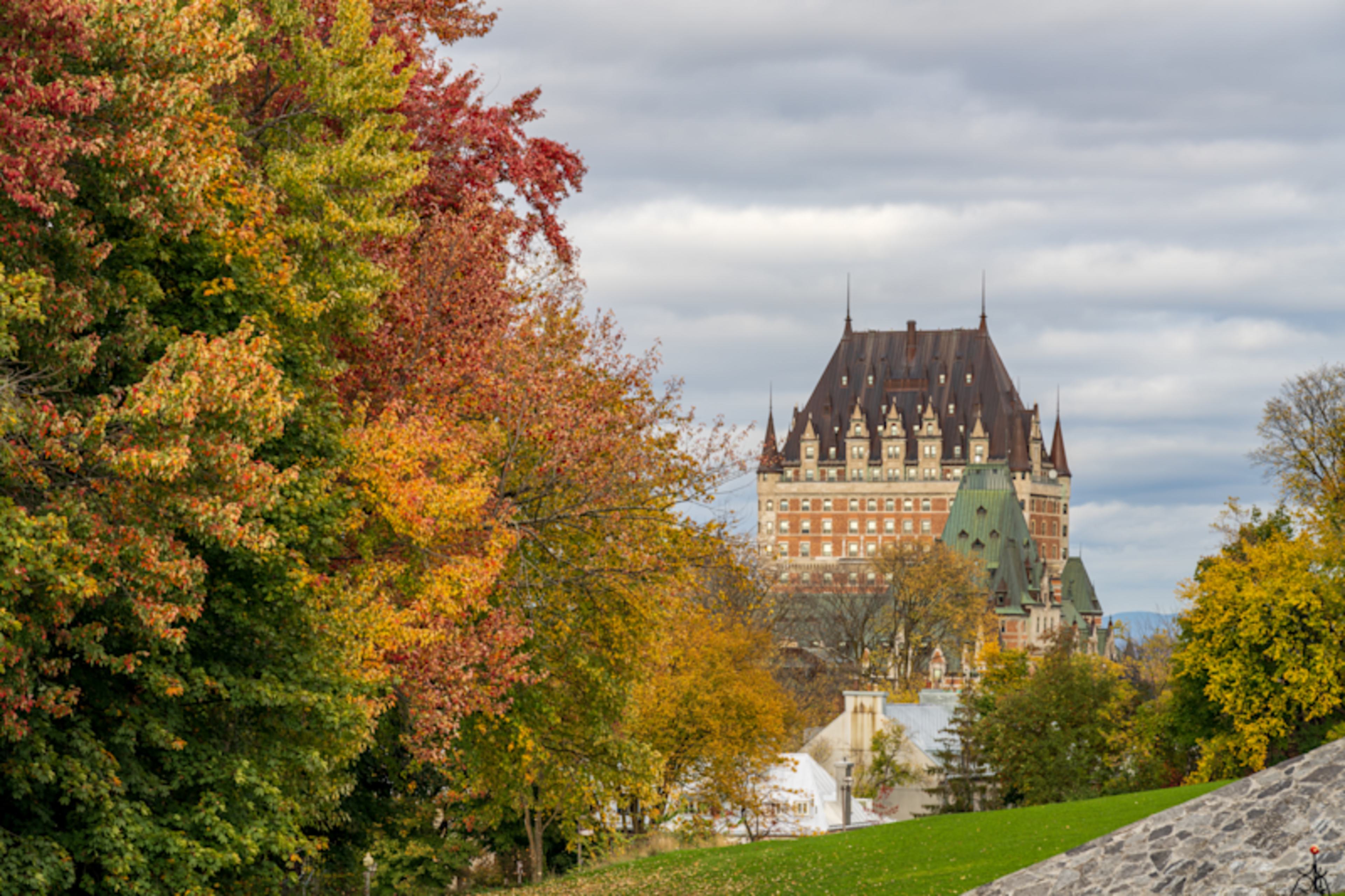Boston Round-Trip Cruise: Canada to New England in Autumn