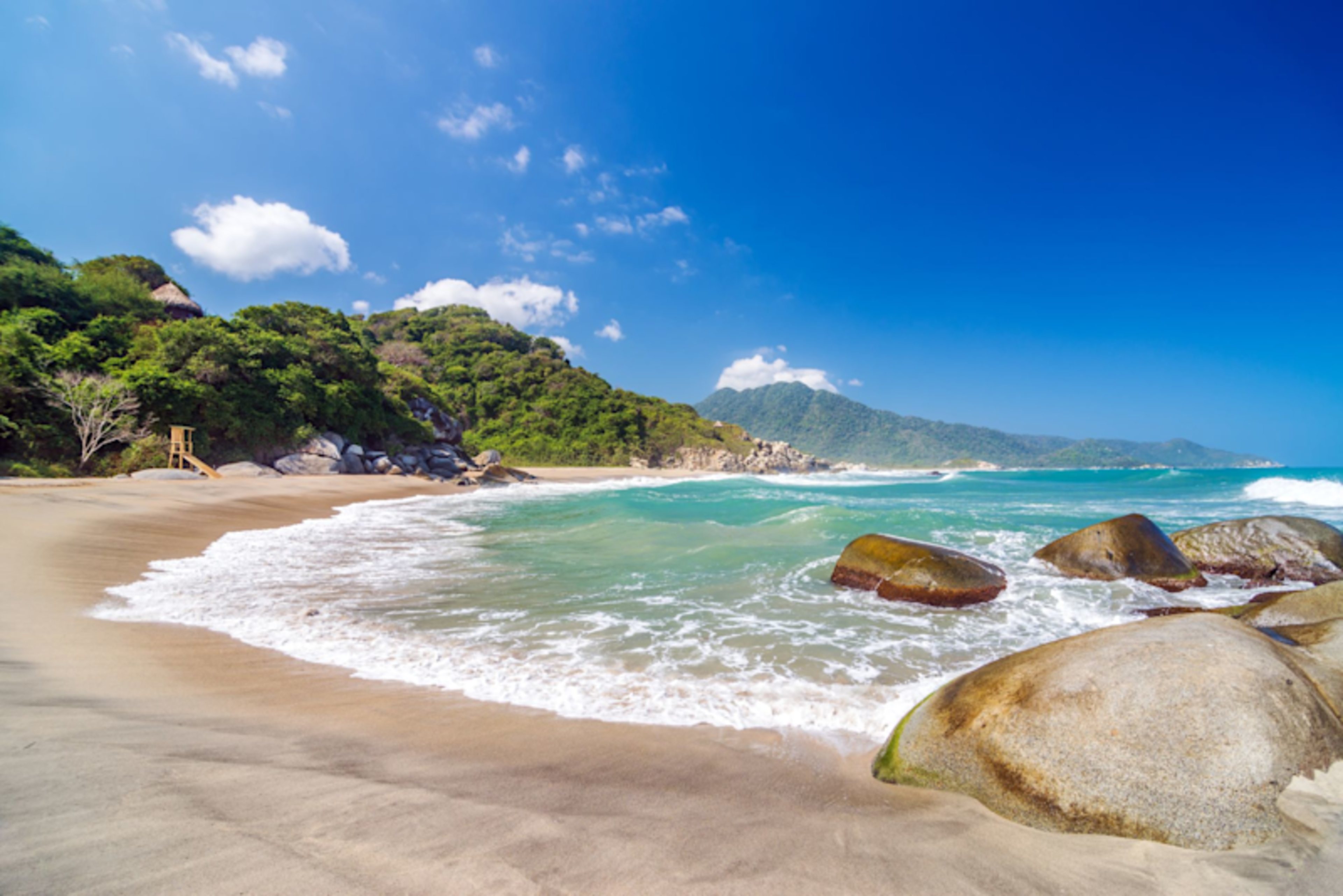 Colombian Escape: City to Beach