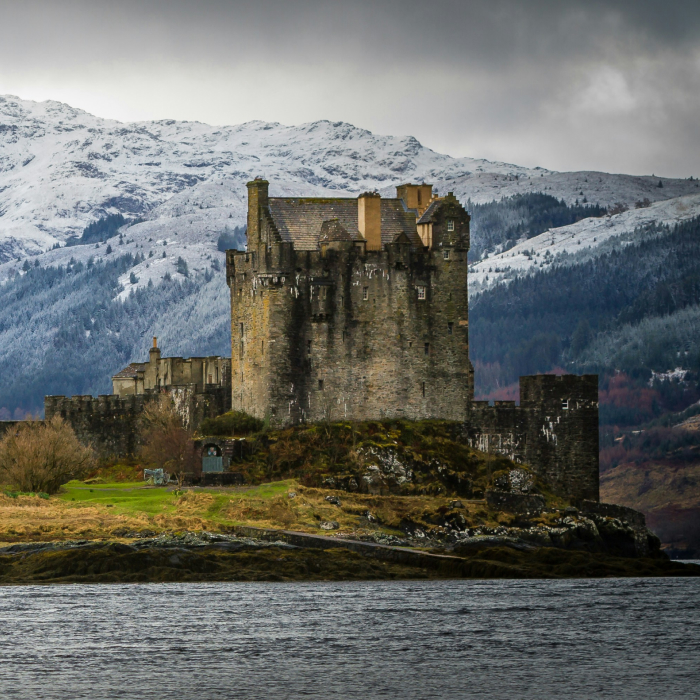 Whisky and Castles: Scottish Winter Traditions 
