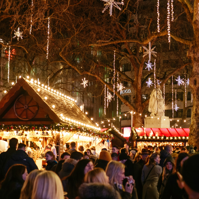 Winter Wonders: London & Cotswolds Christmas Markets 