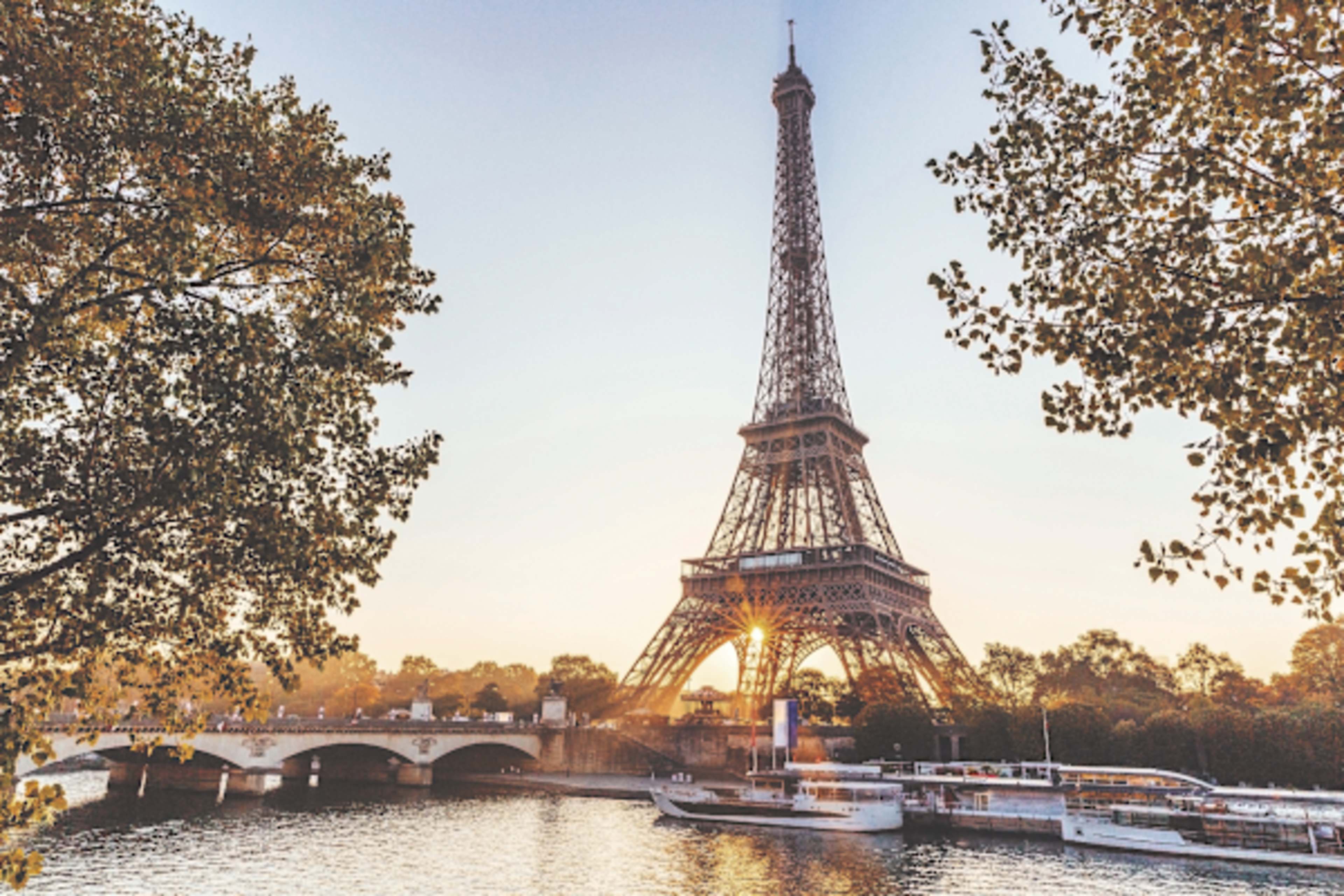 London, Paris & the Sensational Seine