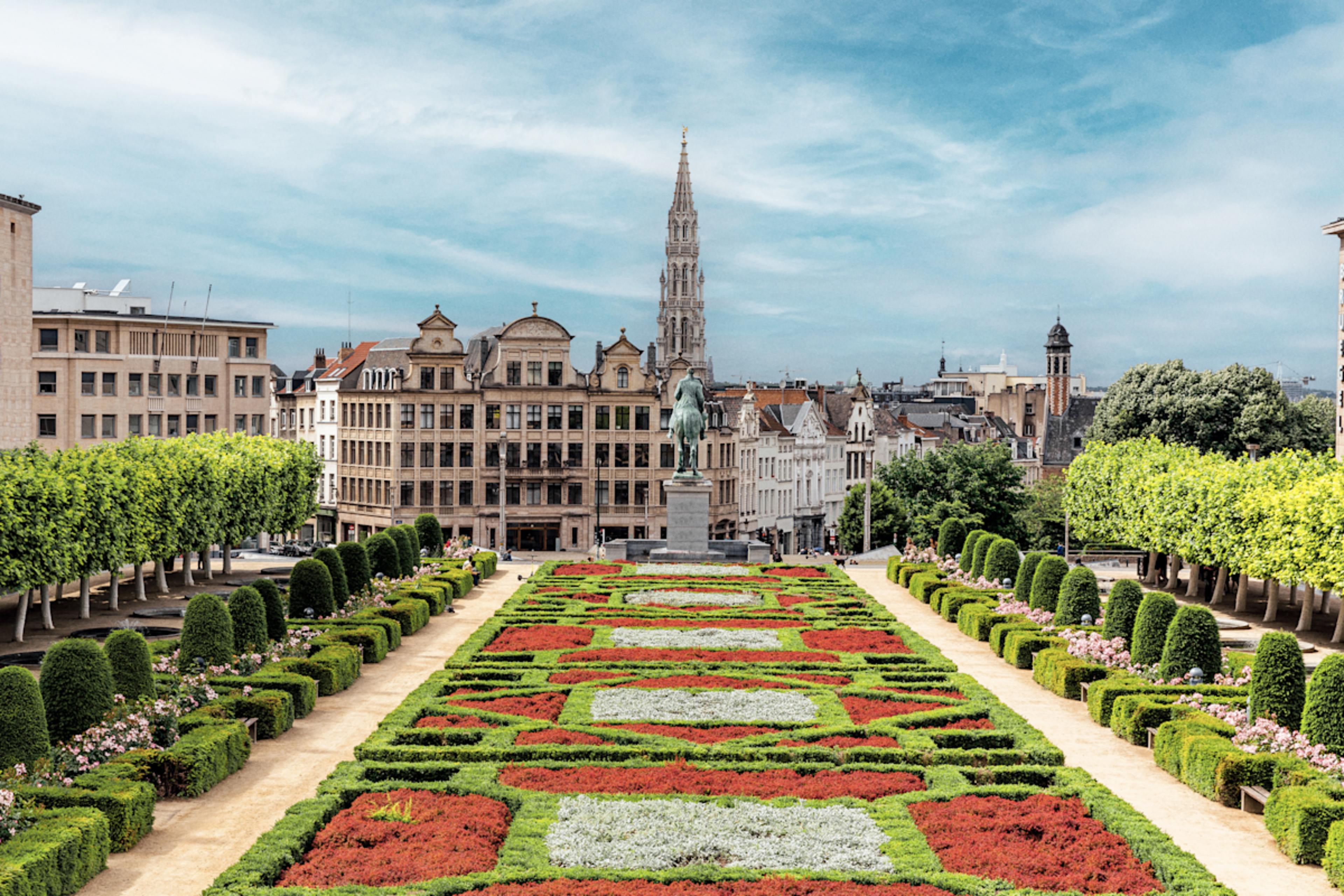 Paris & Brussels Explorer