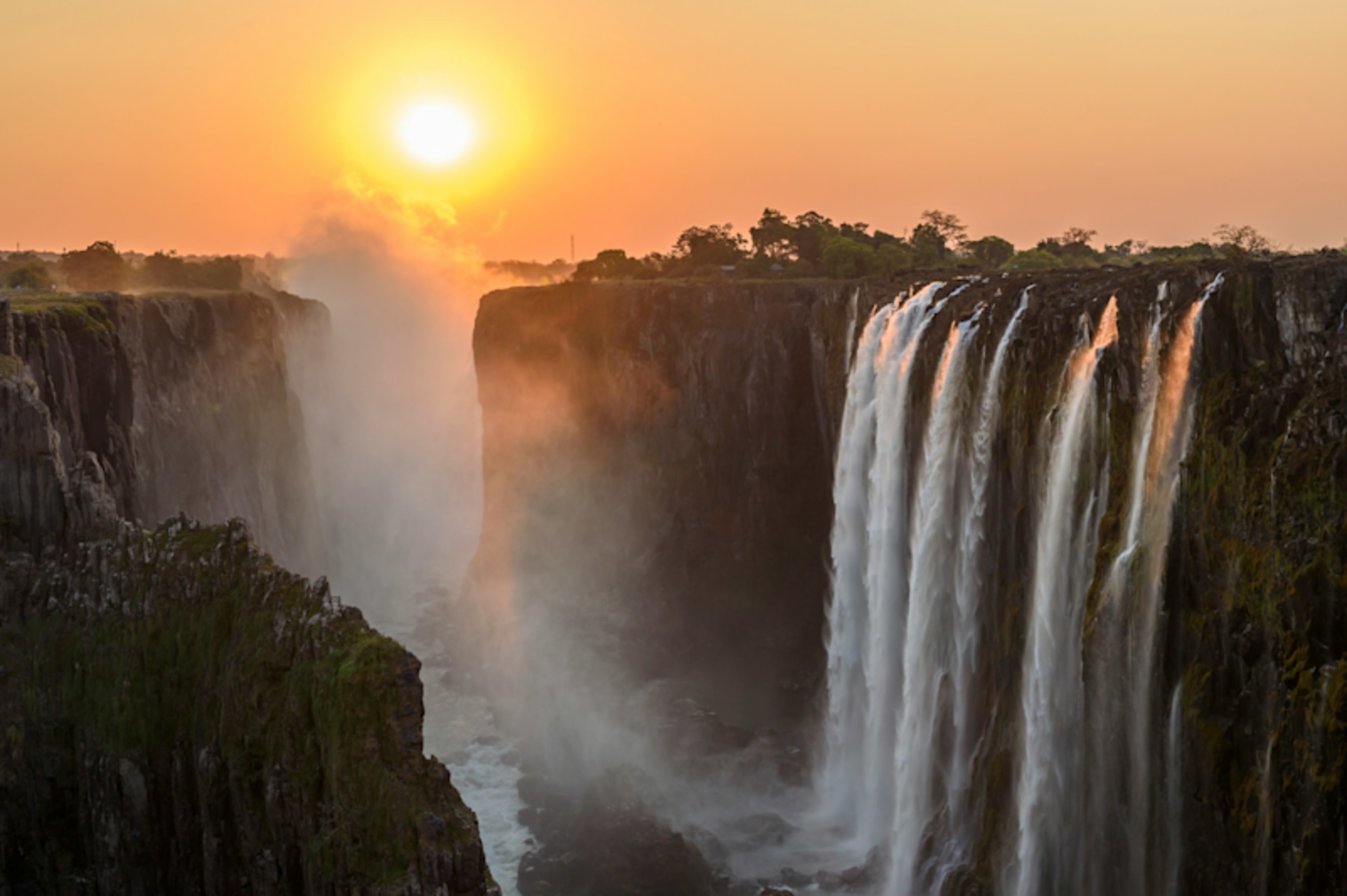 South Africa to Zimbabwe: Victoria Falls & Safari
