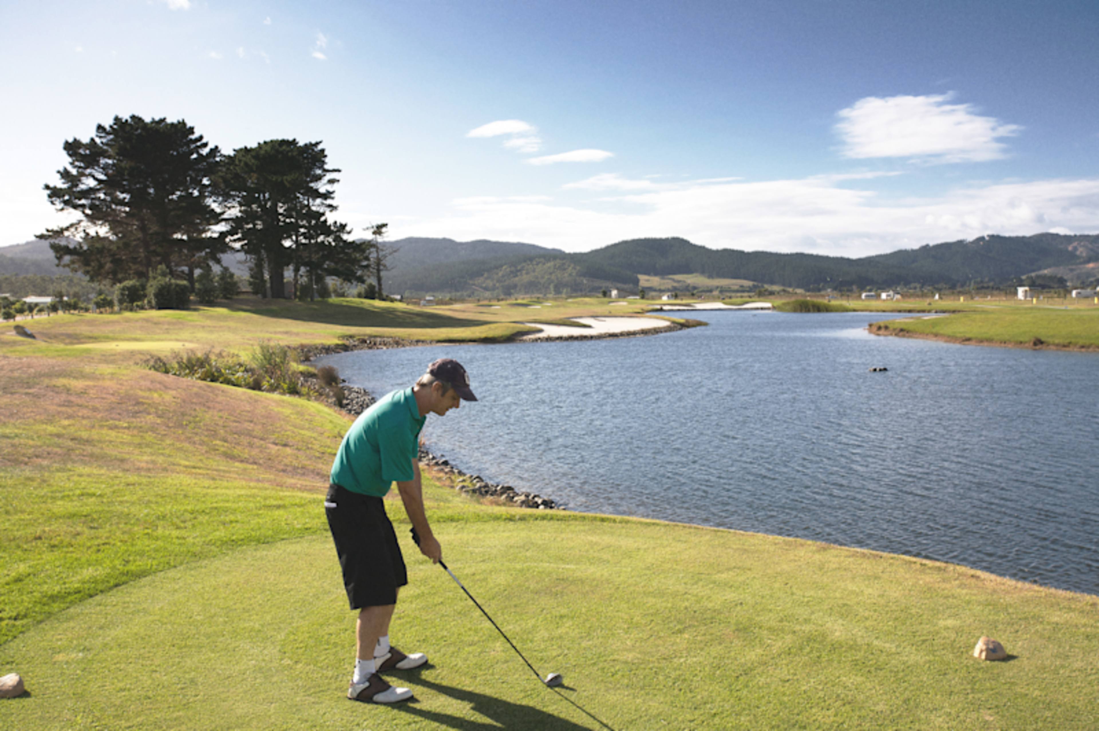 New Zealand: A Golfer's Paradise