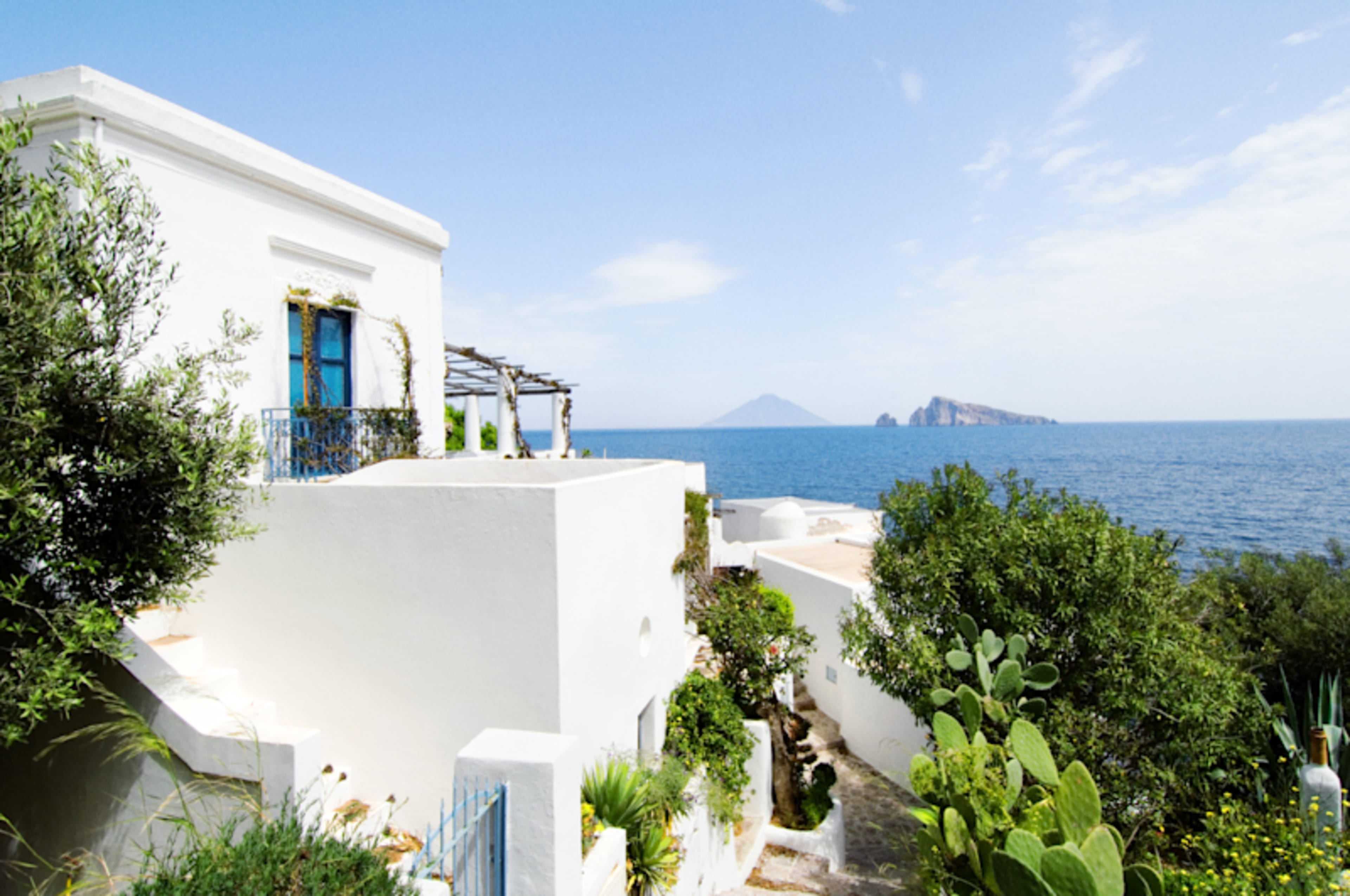 Coastal Sicily & Aeolian Island Escape